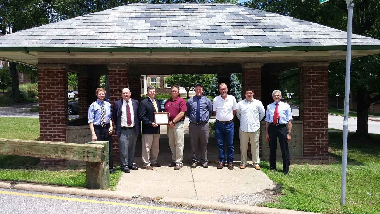 Group photo of award